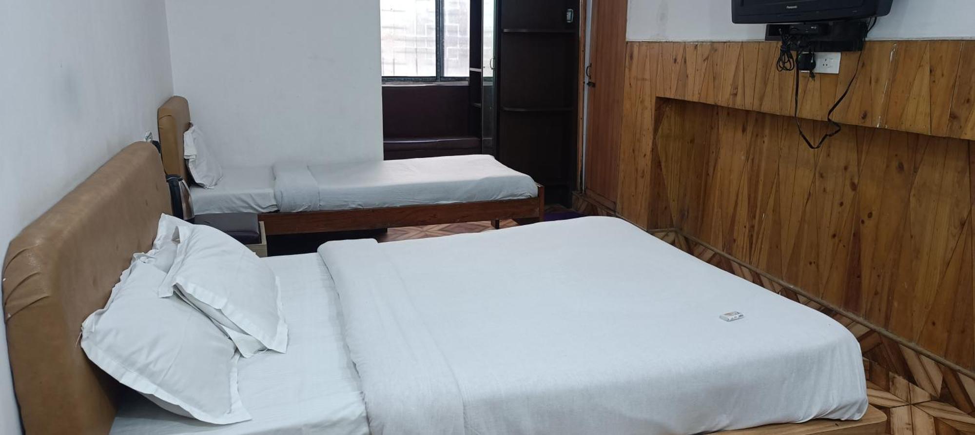 שילונג Hotel Assembly מראה חיצוני תמונה