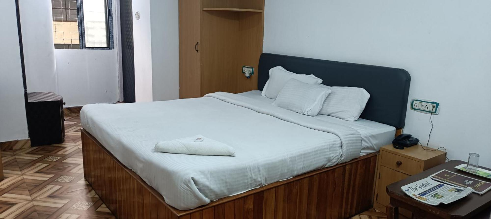 שילונג Hotel Assembly מראה חיצוני תמונה